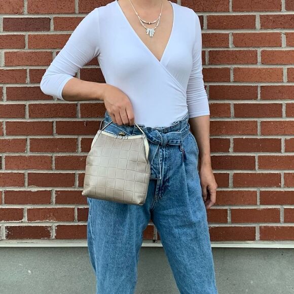 Handmade Genuine Embossed Leather Top Handle Bag & Castle Shaped Coin Purse Set - Picture 5 of 16